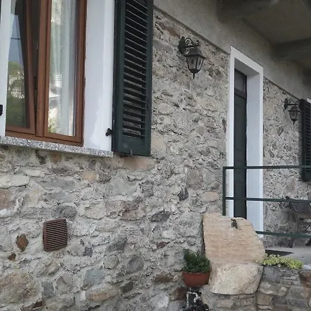 Feriehus La Casa Delle Grigne Mandello del Lario